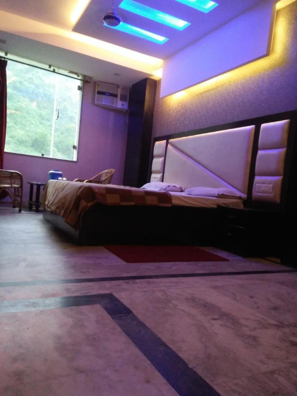 Hotel Ganpati Plaza Kankhal Exterior foto